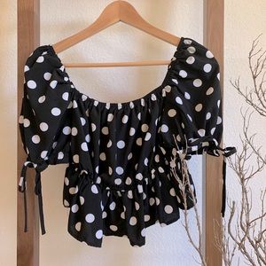Maternity Knotted Puff Sleeve Peplum Top